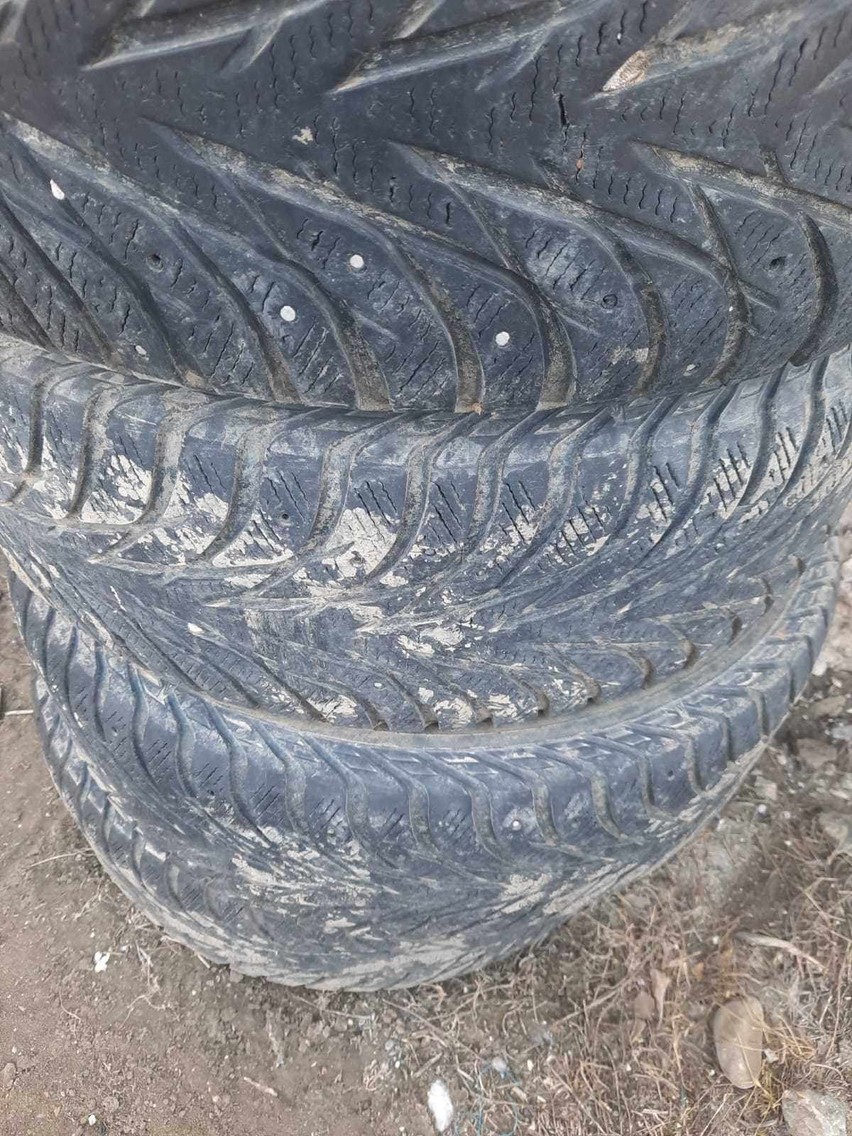 Продам комплект шин фирма Yokohama.