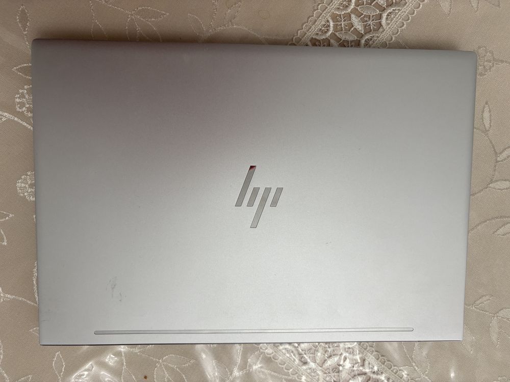 Ноутбук HP Б/У в нормальном состоянии