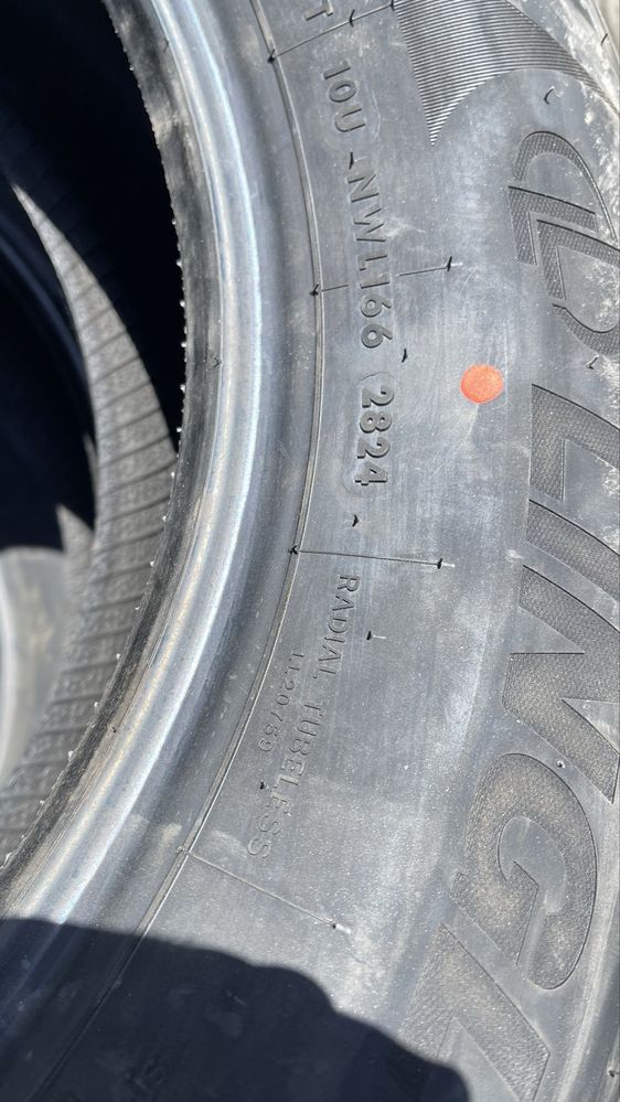 Продаю новые летние шины Linglong 255/60 R18. По цене договоримся