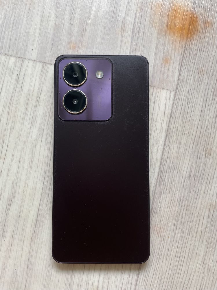 Vivo телефон продам почти как новый