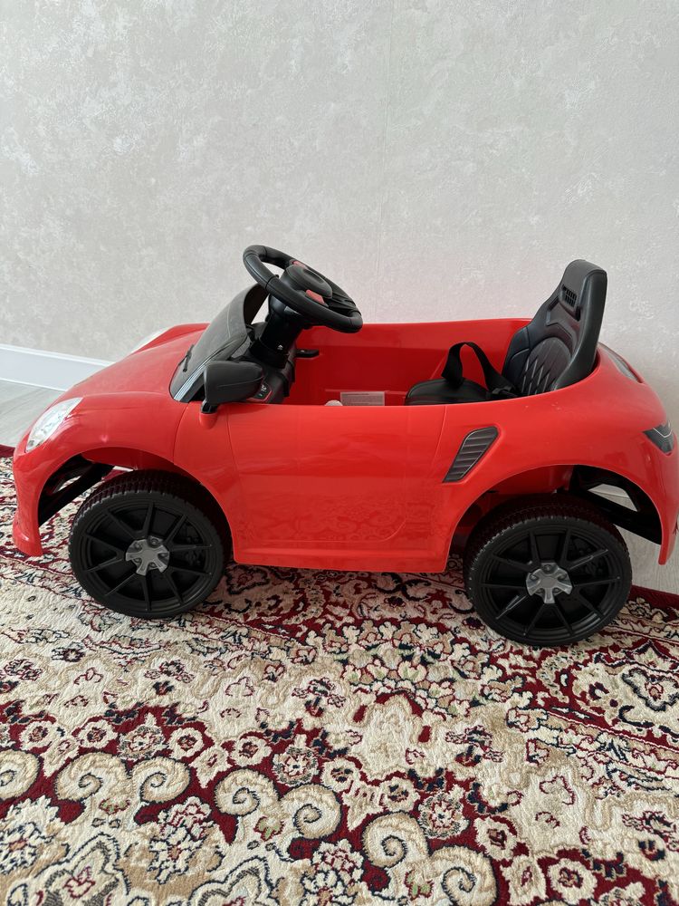 Детская машина Porsche