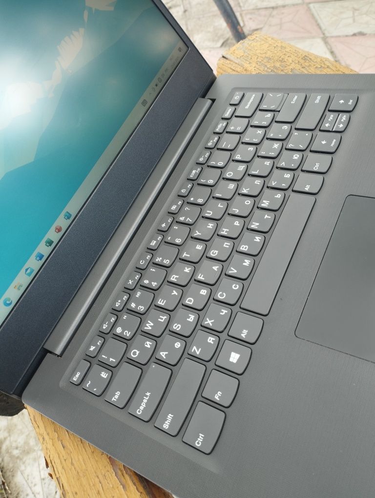 Идеальный ноутбук для работы и дома! AMD A6, 8GB, SSD128,HDD 500, Full