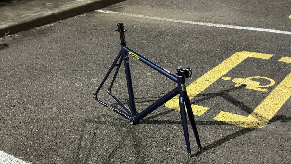 Трековая рама LEADER KAGERO 2013.  fixed gear