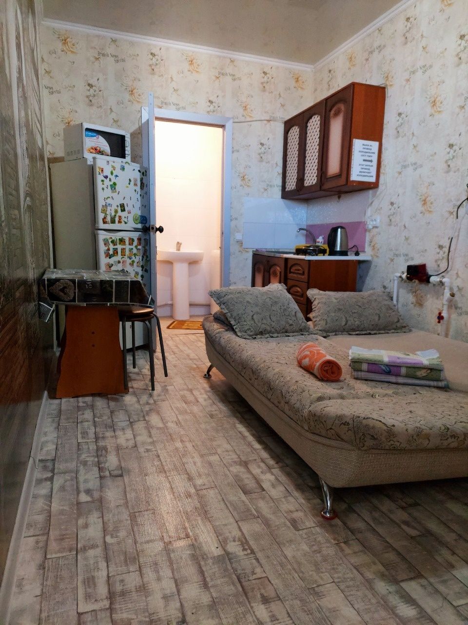 Сдам квартиру эконом 15кв метров в 11мкр в 25-ти этажке