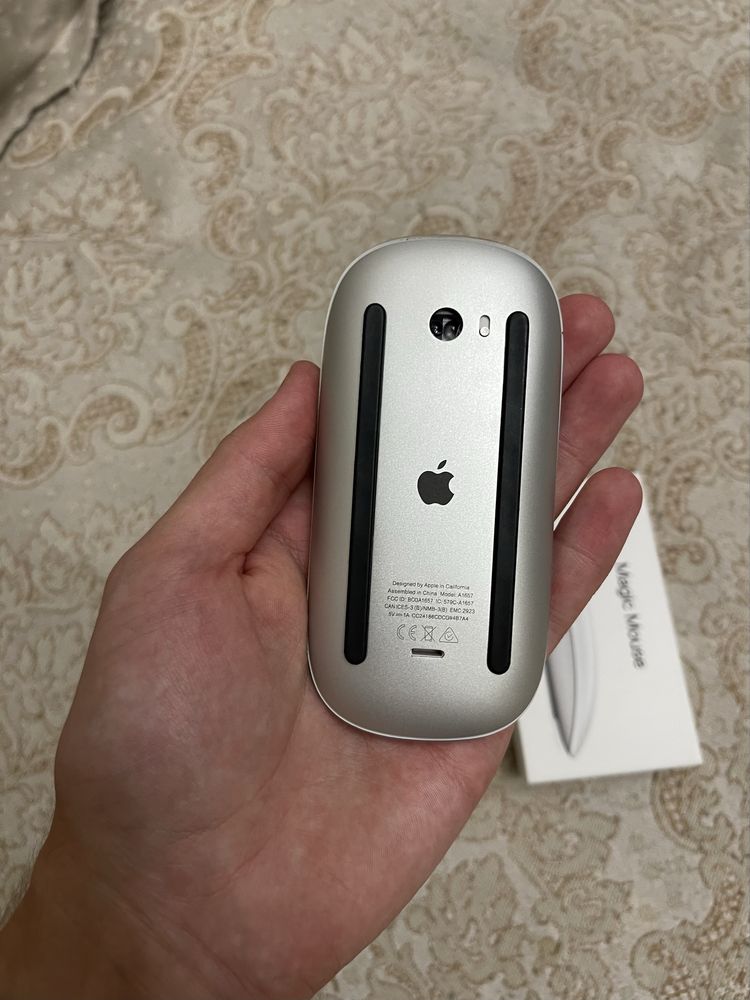 Apple magic mouse 2 в отличном состоянии с гарантией!