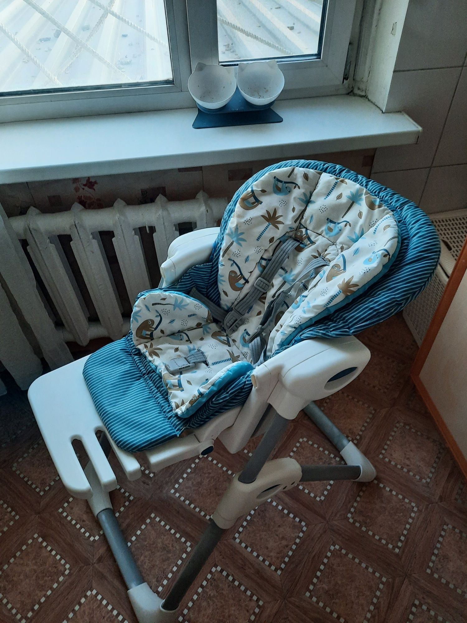 Детский стул от joie