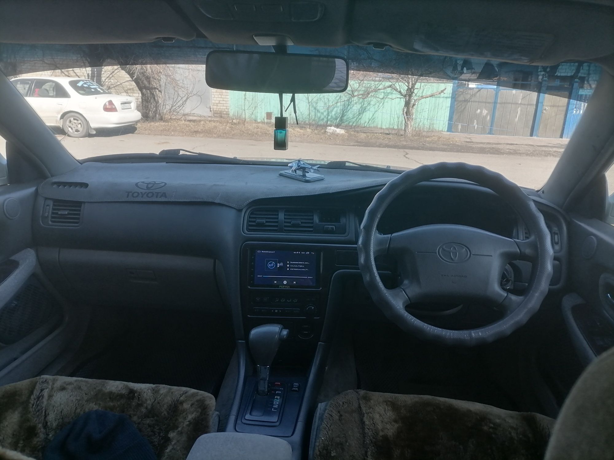 Продам Тойота марк 2 объем 2.0