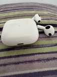 Срочно продается Airpods 3