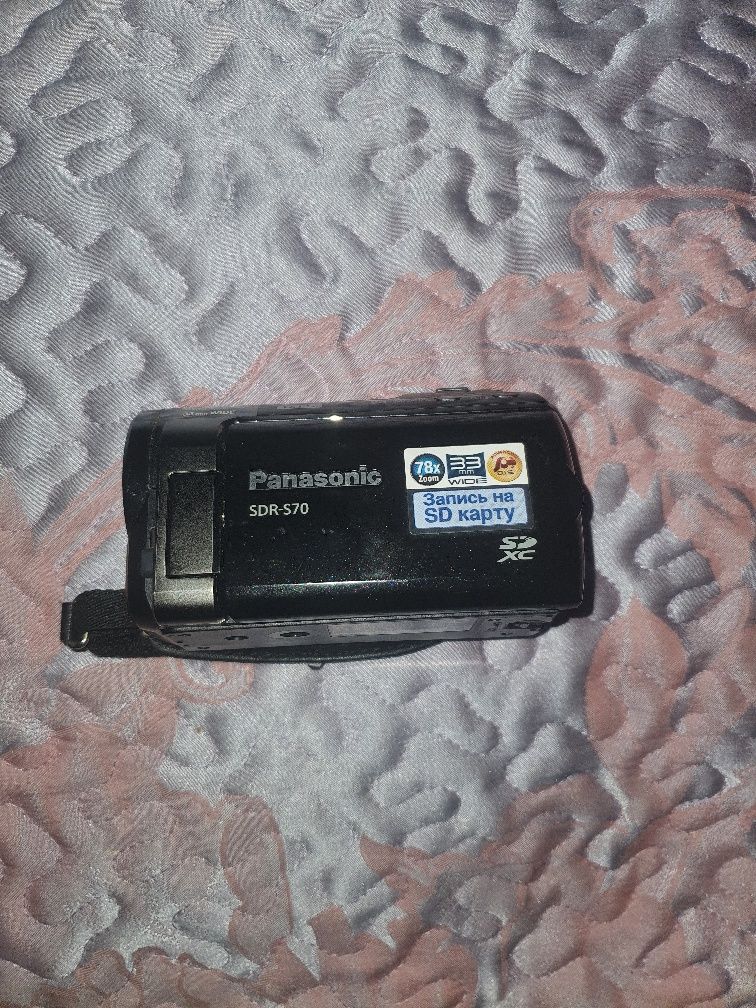 Видиокамера Panasonic SDR S70