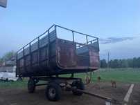 Продам две тележки, косилку, грабли