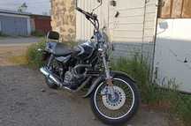 Круизер Bajaj Avenger 220