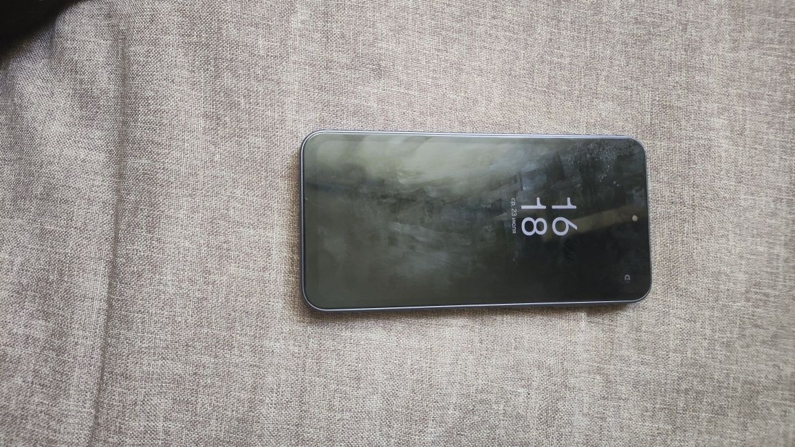 Телефон Samsung a35