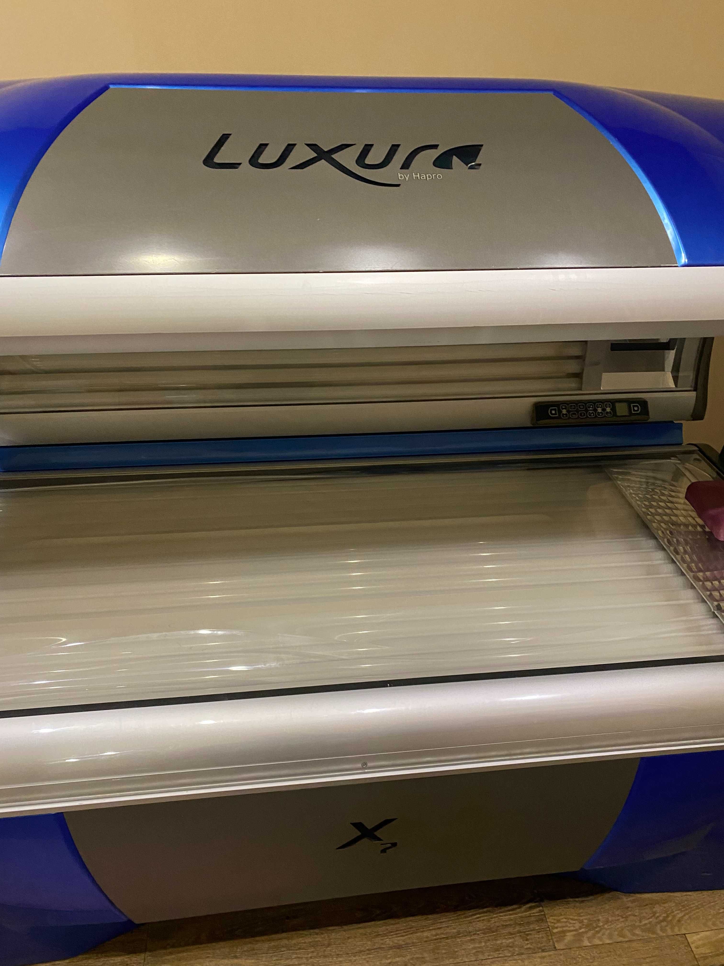 Продам горизонтальный солярий Luxura X 7