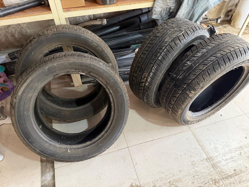 Продам резину 265/50/20 на Крузак