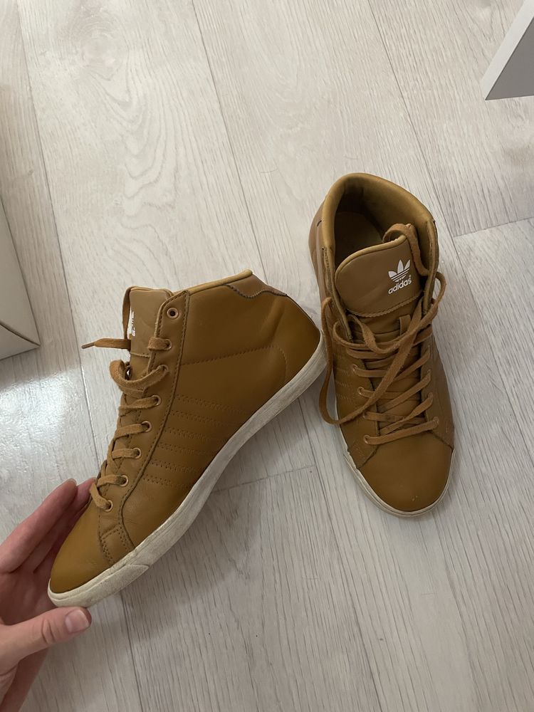 Обувь. Кеды Adidas