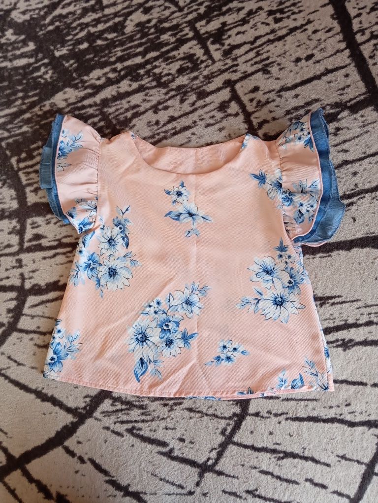 Продам детские вещи