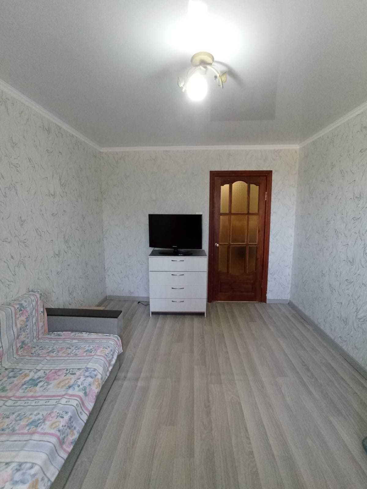 Продам 2 комн. квартиру в Уральске