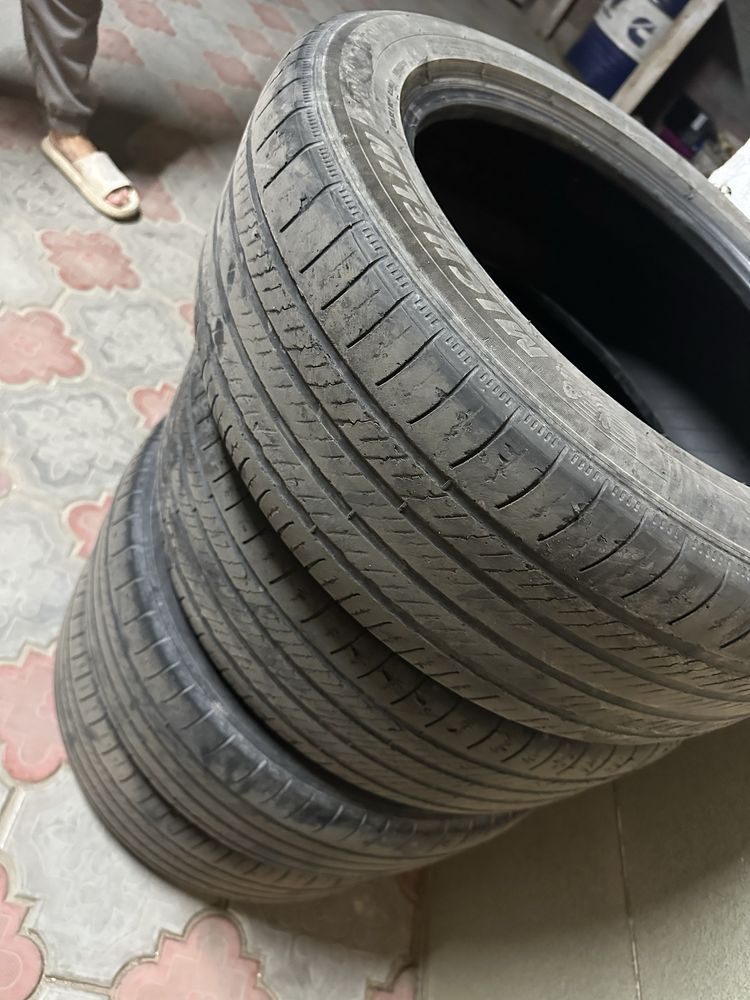 Продам шины мишлен