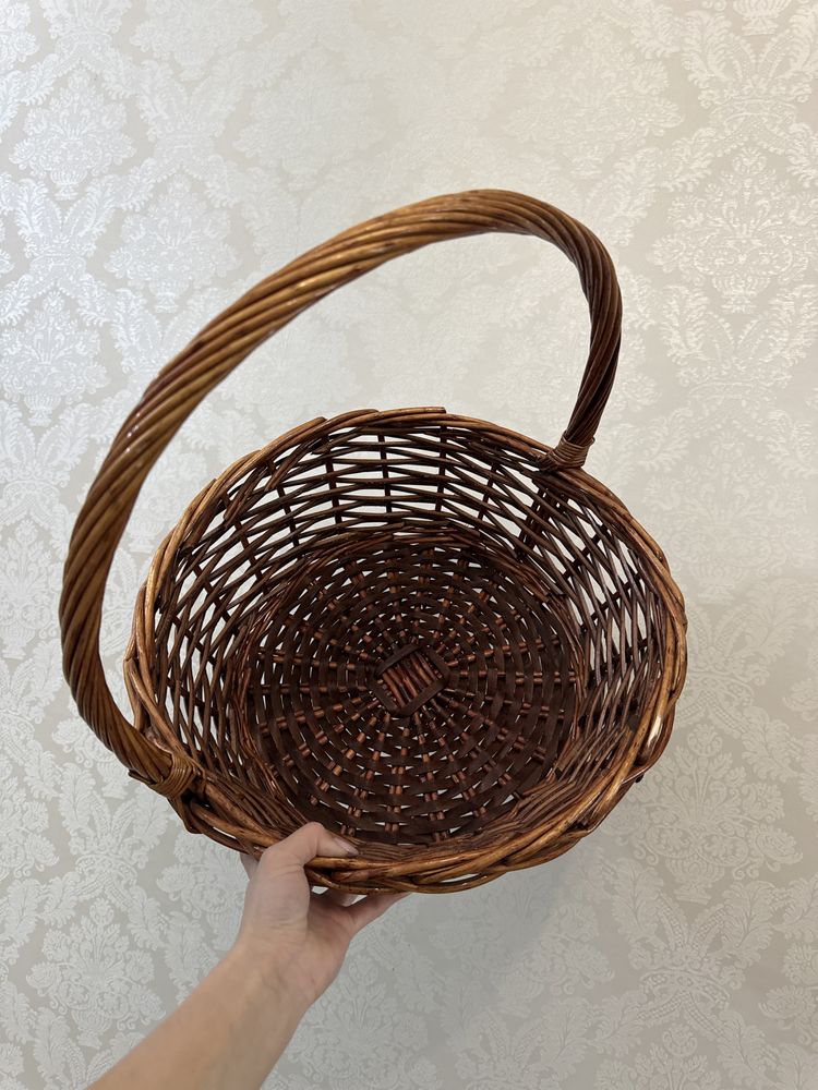Продам корзины плетеные