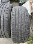 Продам шины Kumho летние 215/55/18 в хорошем состояниидве шины
