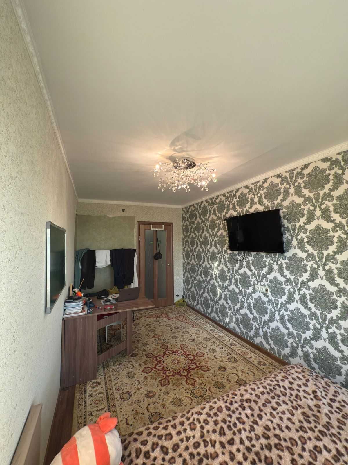 продается 3 ком район 20 школа