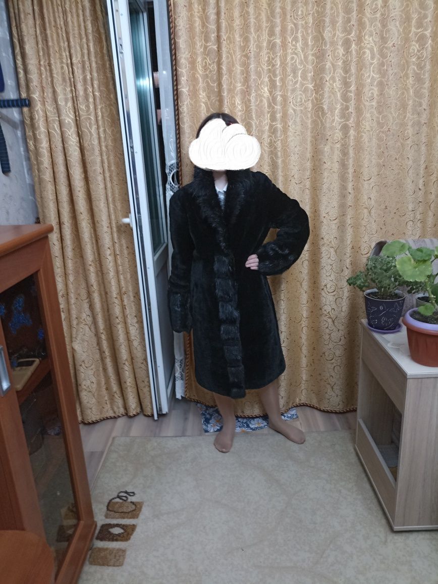 Продам натуральную шубу