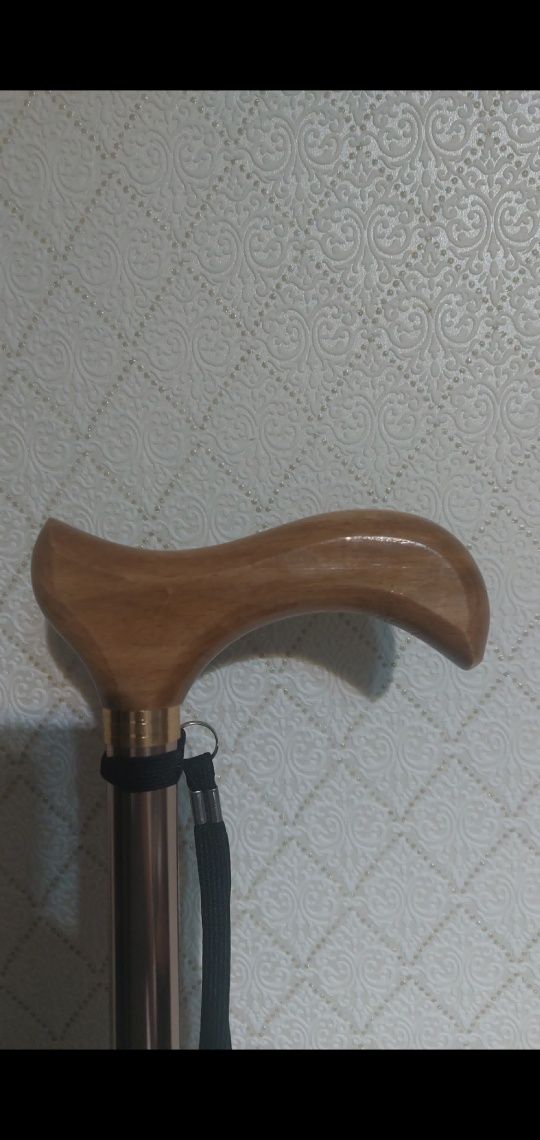 Продаётся костыль