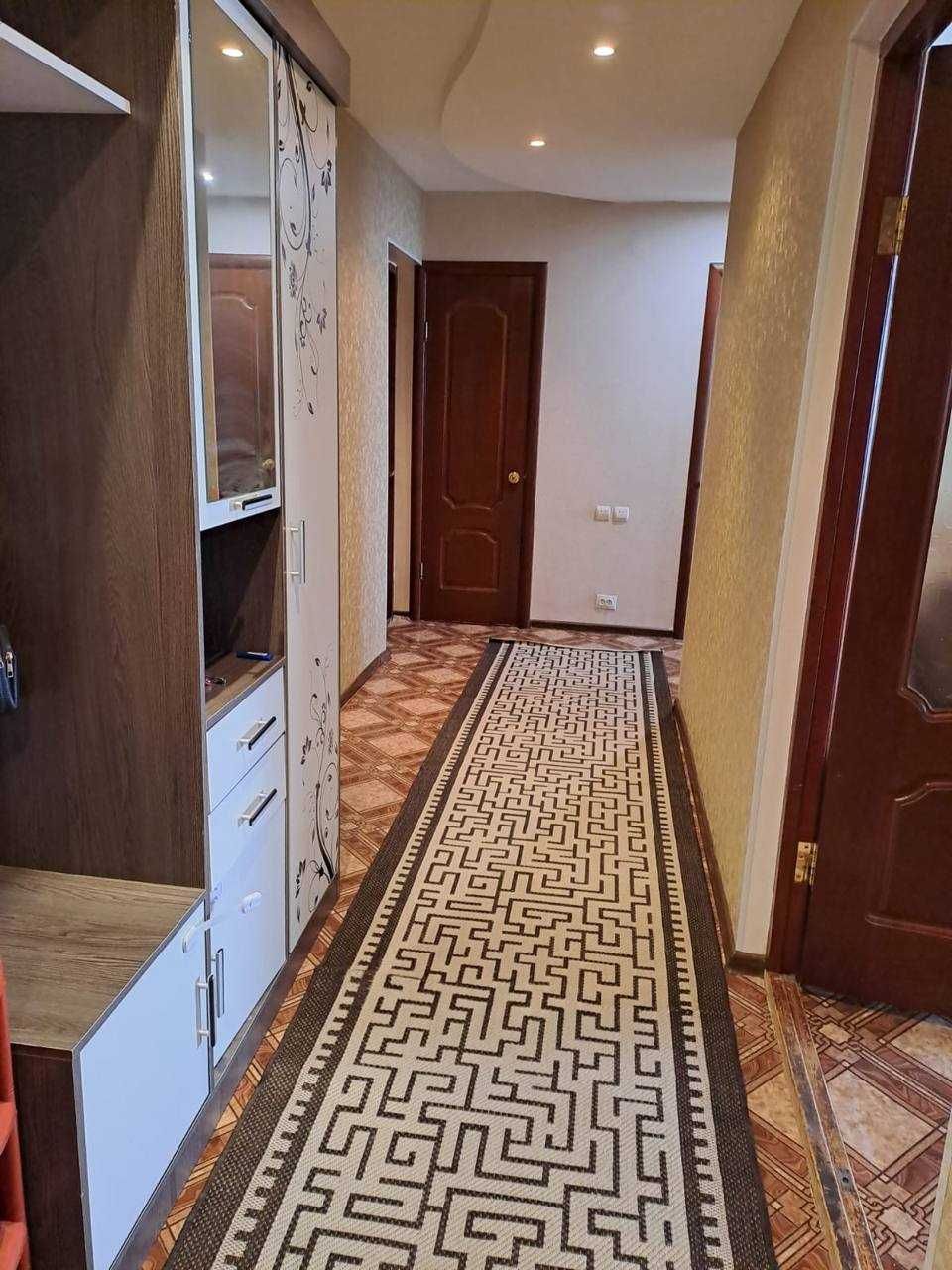 Сдам 2-х комнатную квартиру в центре