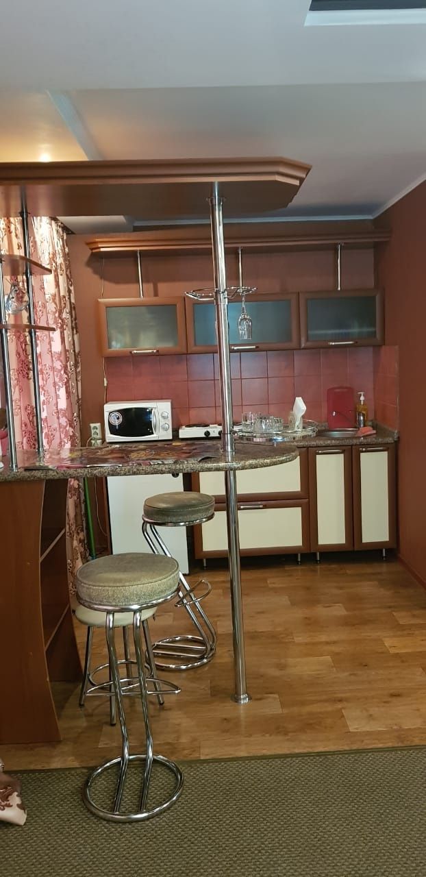 Барная стойка б/у