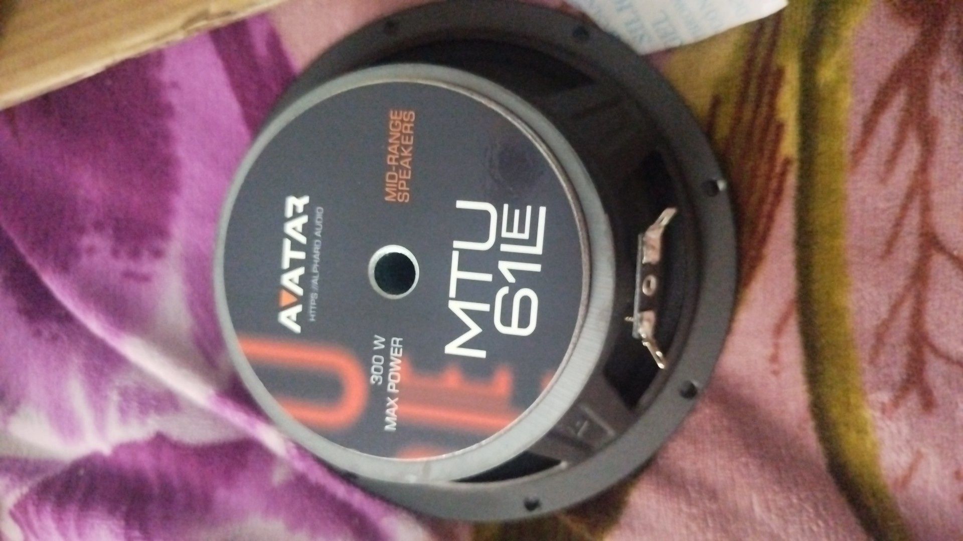 Динамики продам 16.5
