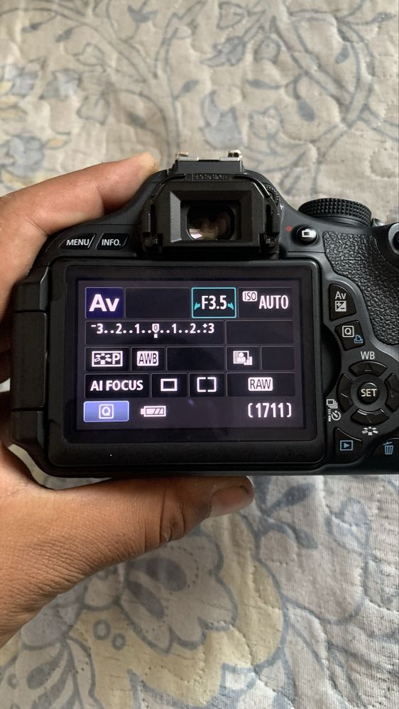 Фотоаппарат Canon 600D