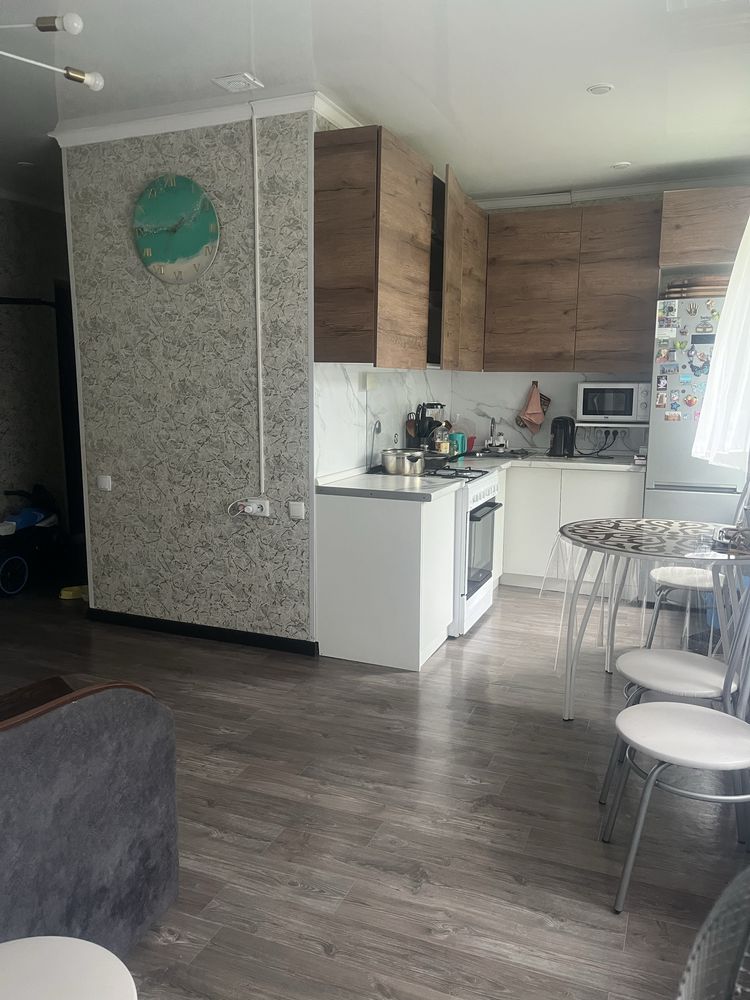 Продается 2х ком кв, срочно торг есть