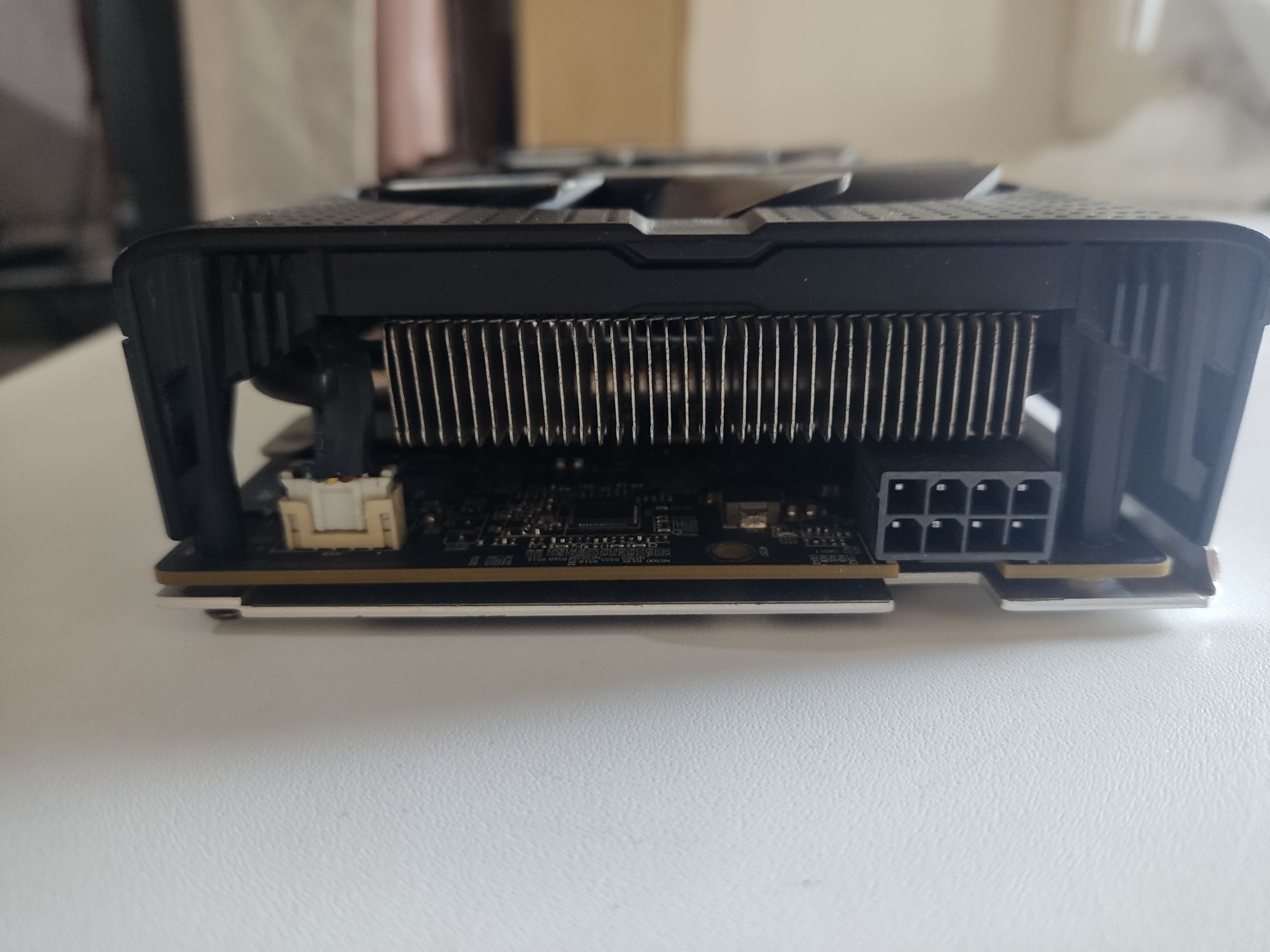 Продаю видеокарту Nitro sapphire Radeon RX 470 8gb