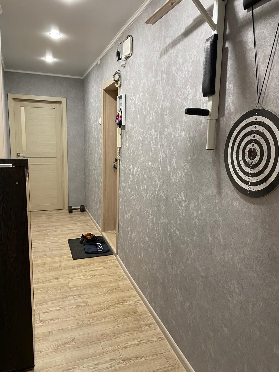 Продам 3 х комн квар. 4-28, 3 этаж.