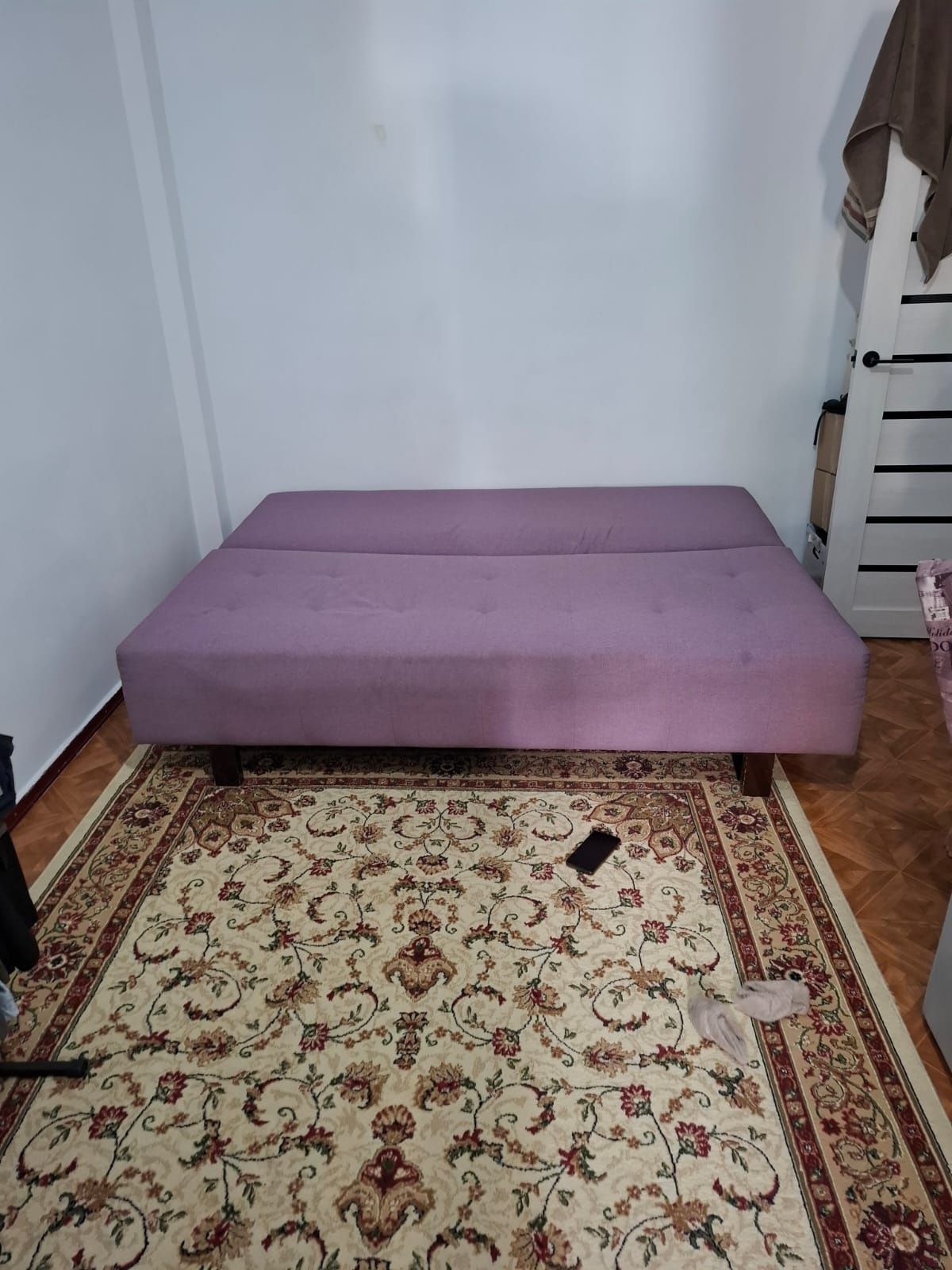 Диван в очень в хорошем состояние