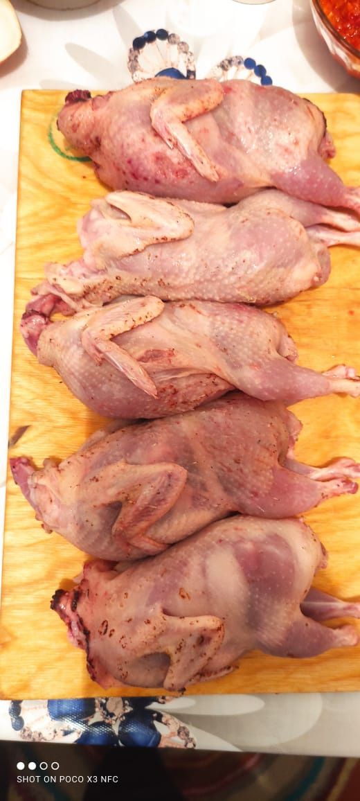 Перепелиные яйца и мясо