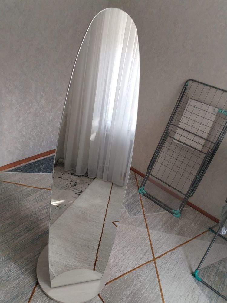 Зеркало овальное