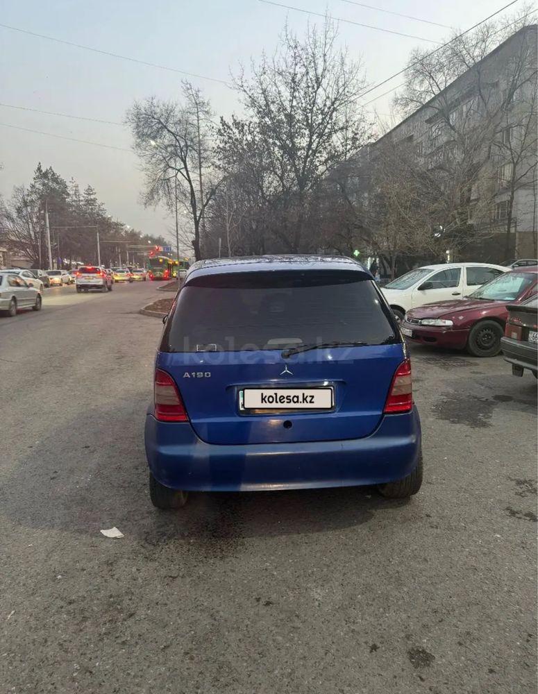 Продам машину мерседес А кллас