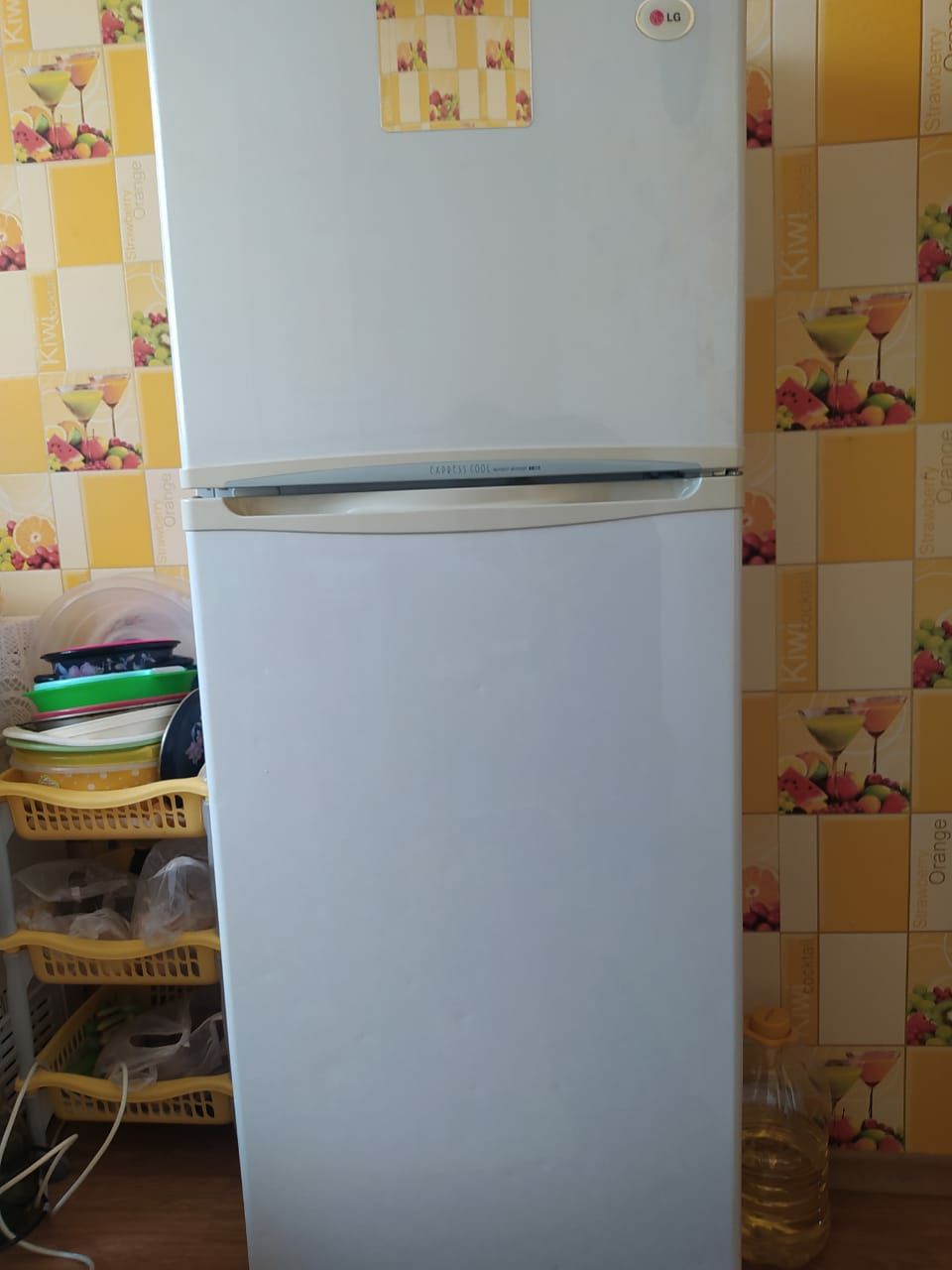 Продам  холодильник LG