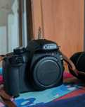 продается камера хорошего качества,canon 4000d