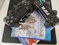 Ps4 в хорошем состоянии с 2 геймпадми также охлаждающея станция