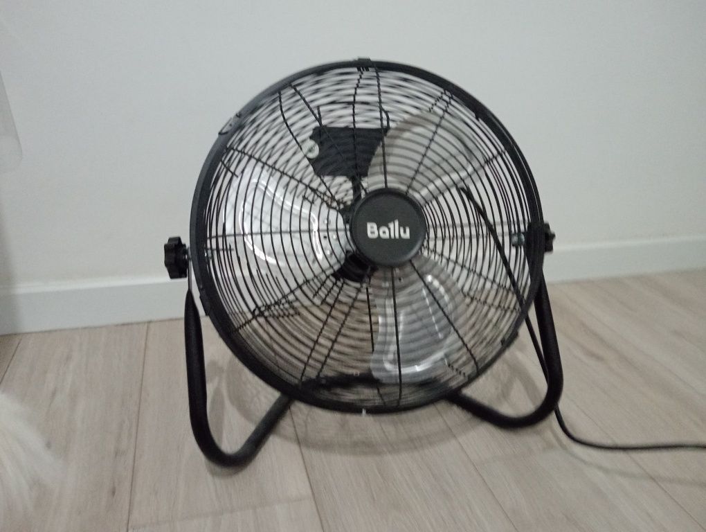 Продам  вентилятор