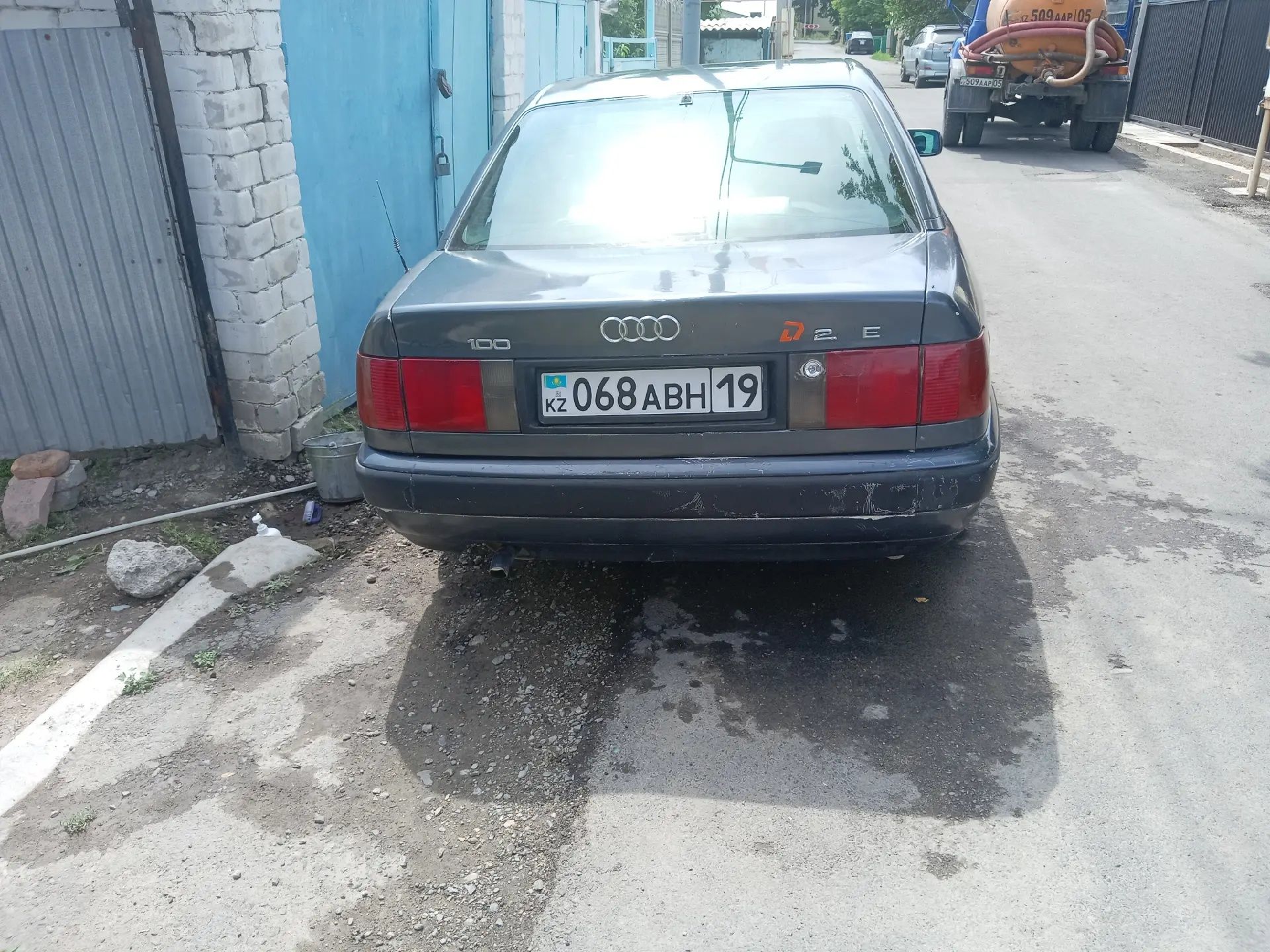 Машина ауди с4 1991 жылгы абиомы 2.3