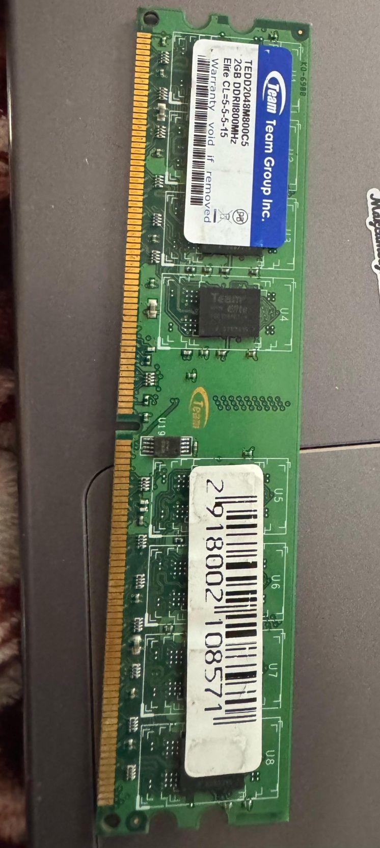 2 видеокарты, 2 ОЗУ и Floppy drive