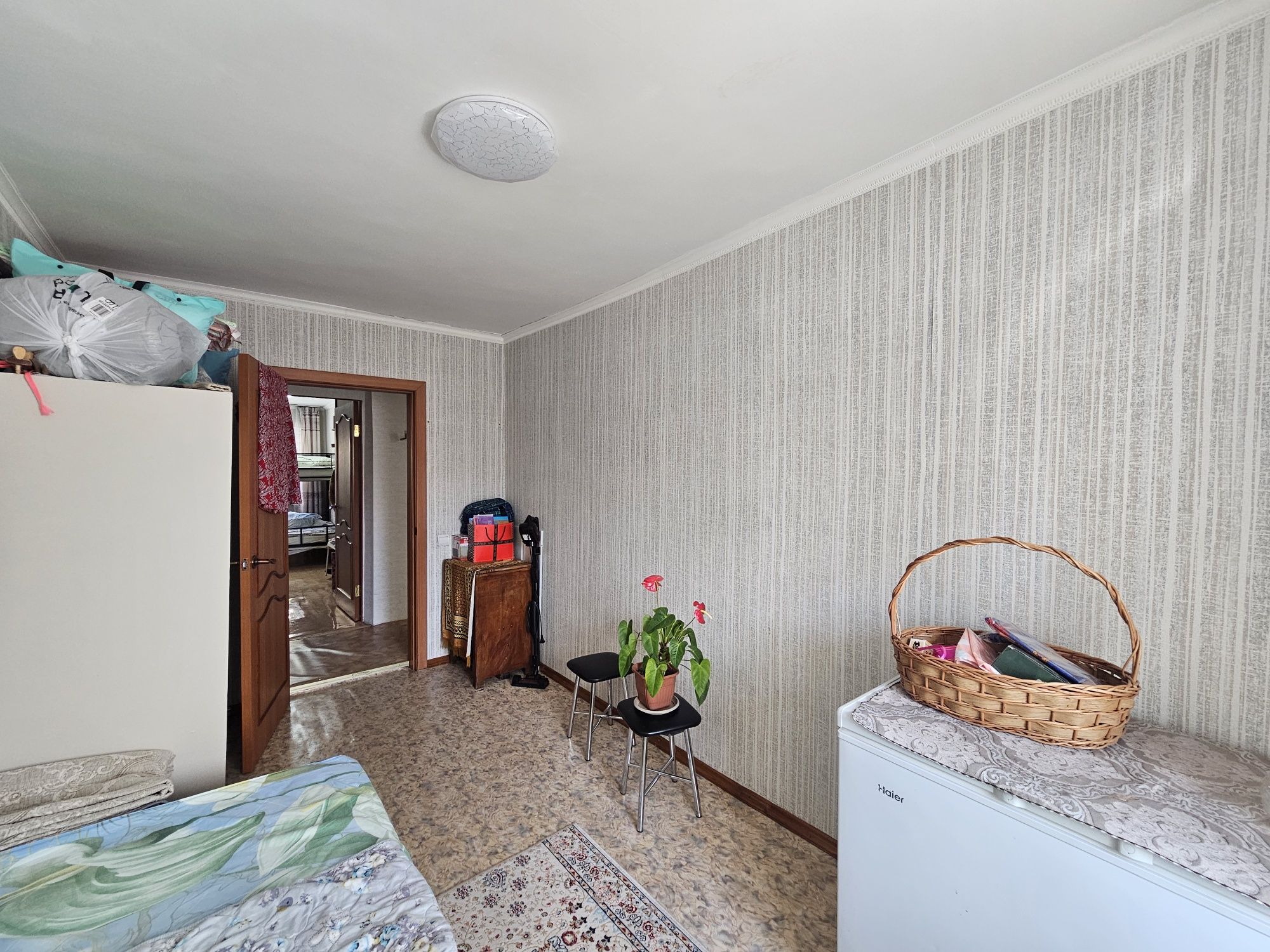 3 к. Город. Продаю трёхкомнатную квартиру в центре, ул. Ермекова, д.35