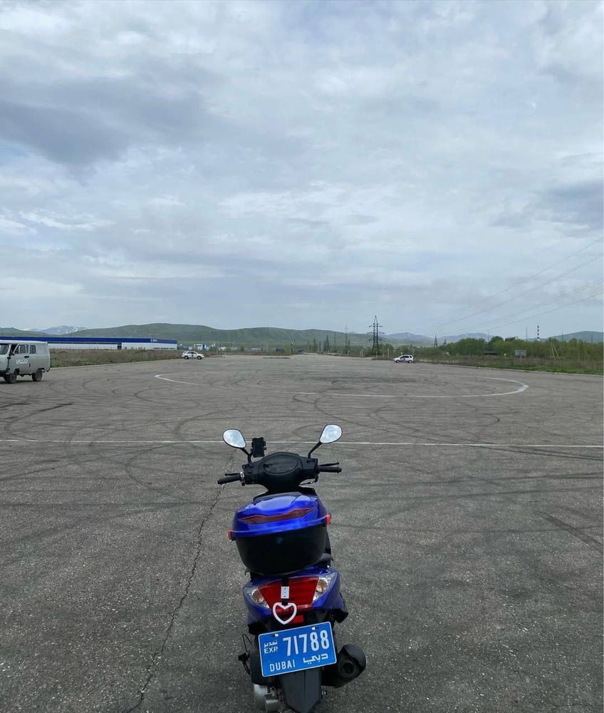 Скутер М8 стант