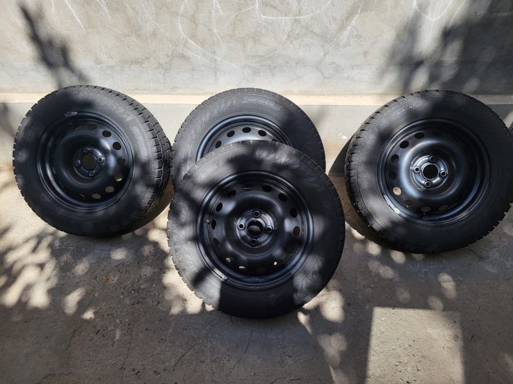 Зимние балоны с дисками Cordiant  195/65 R15
