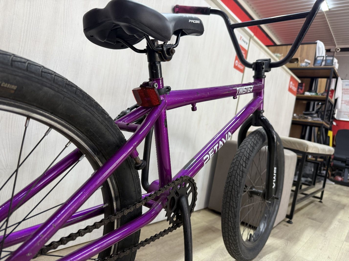 Продам трюковый велосипед BMX. Состояние отличное. Бесплатно доставлю