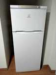Продам холодильник INDESIT