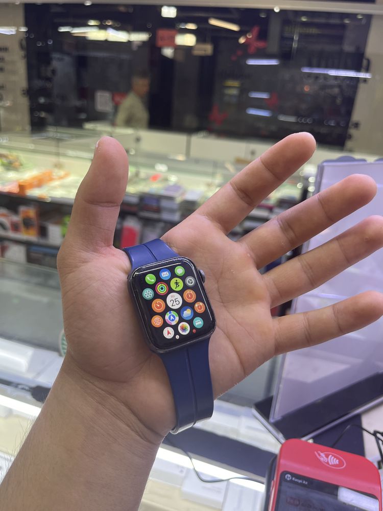 Смарт часы Apple Watch 6 series